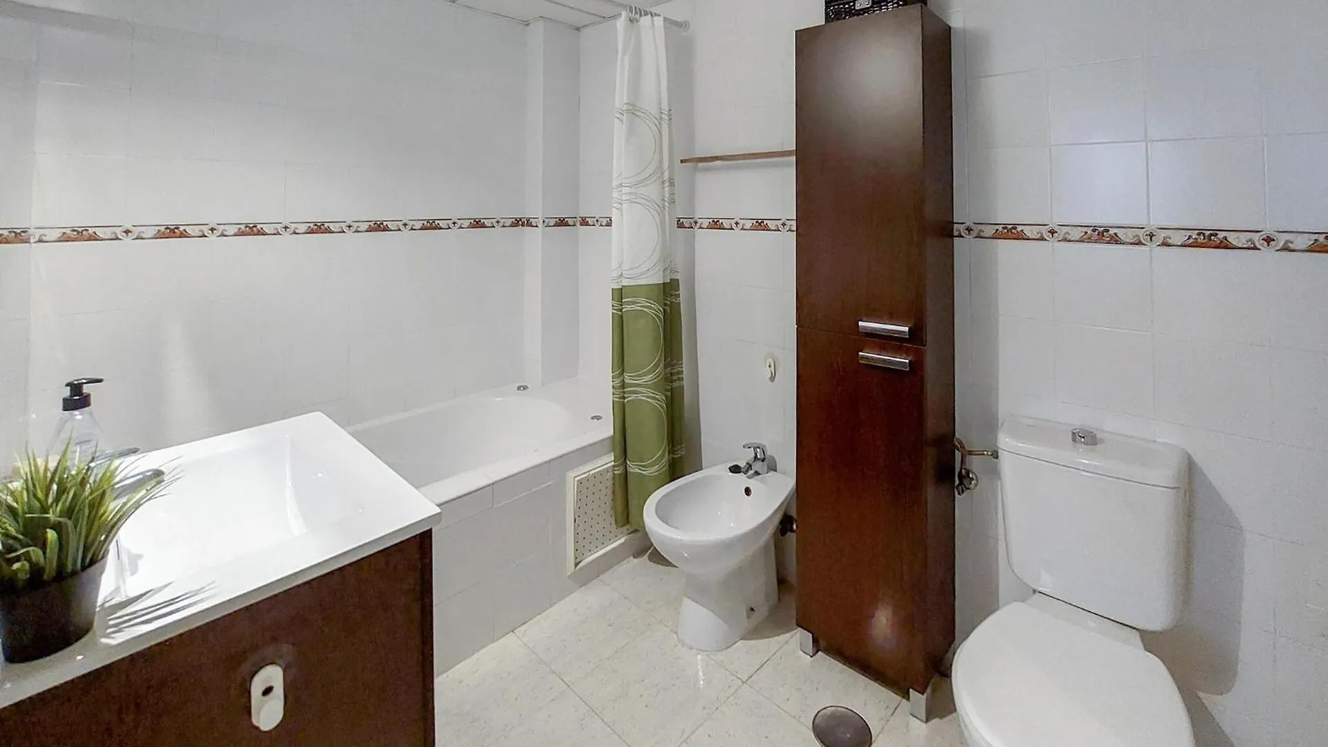 Beautiful Apartment In Benalmadena With Wi-Fi 0*,  Hiszpania